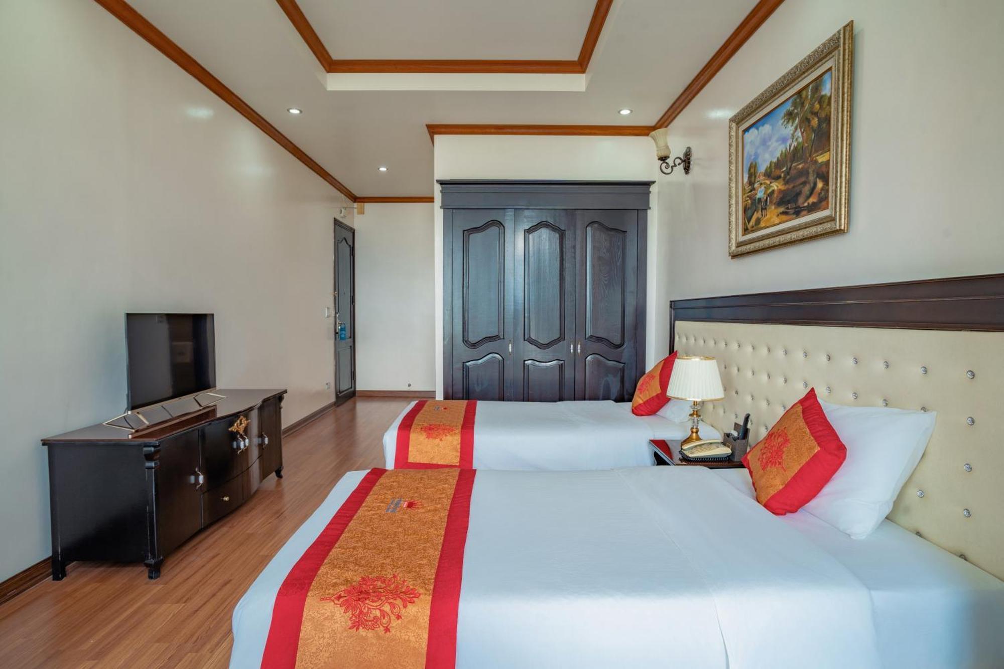 Phuong Anh Hotel 1 Hai Duong Екстериор снимка