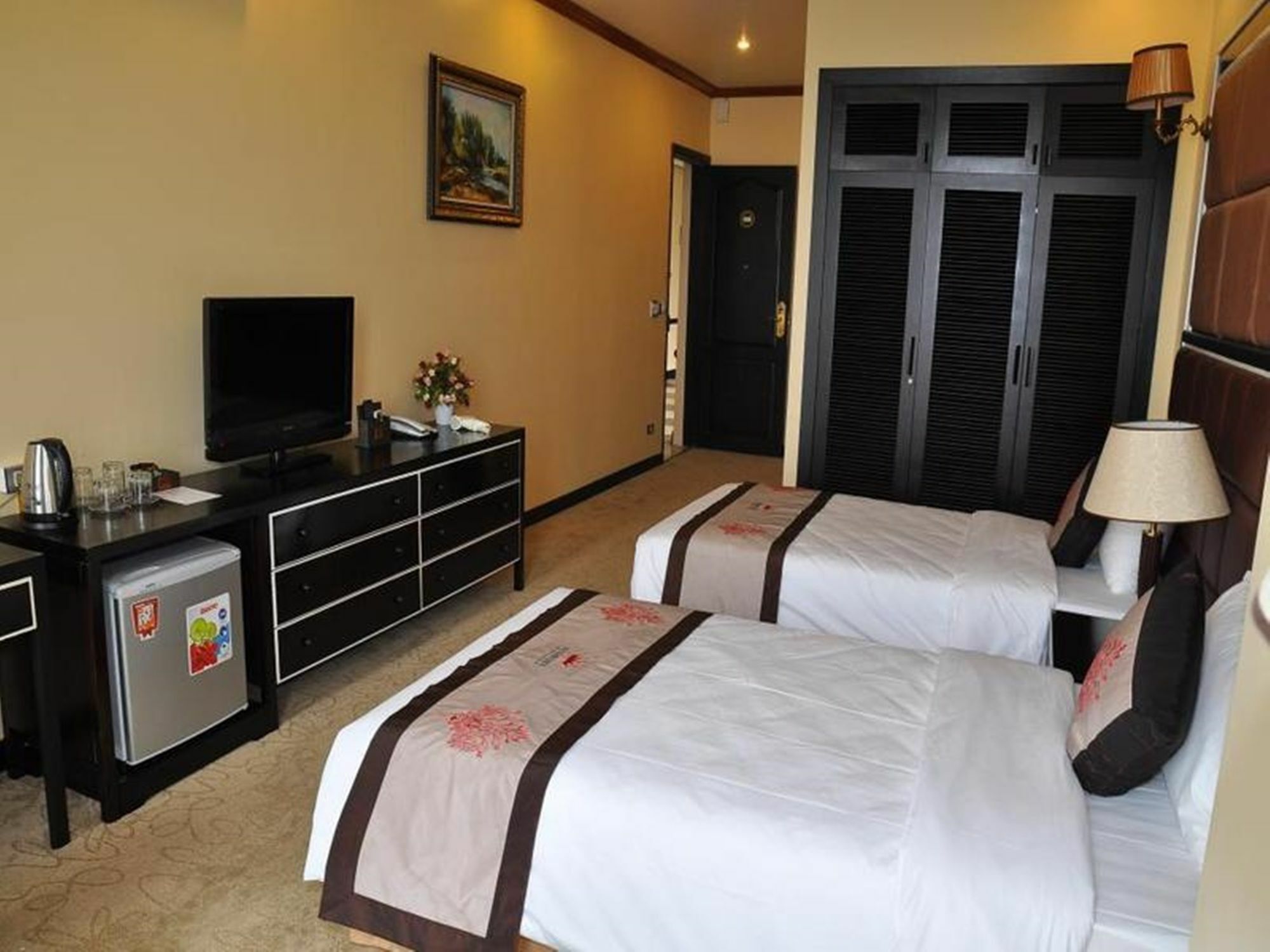 Phuong Anh Hotel 1 Hai Duong Екстериор снимка
